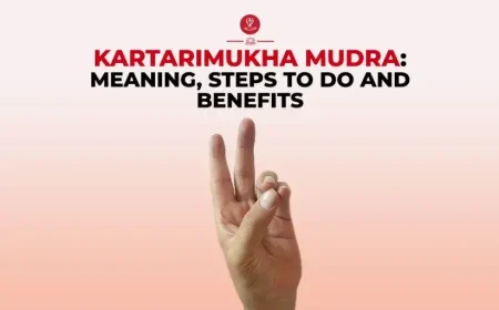 Kartarimukha Mudra hand gesture demonstrating the correct finger position during yoga meditation.